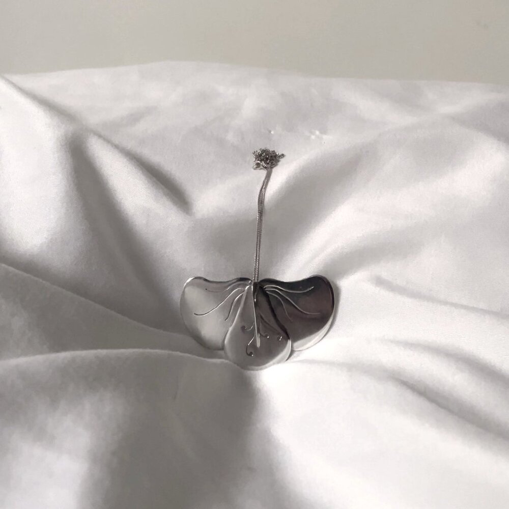 Sterling silver flower pendant